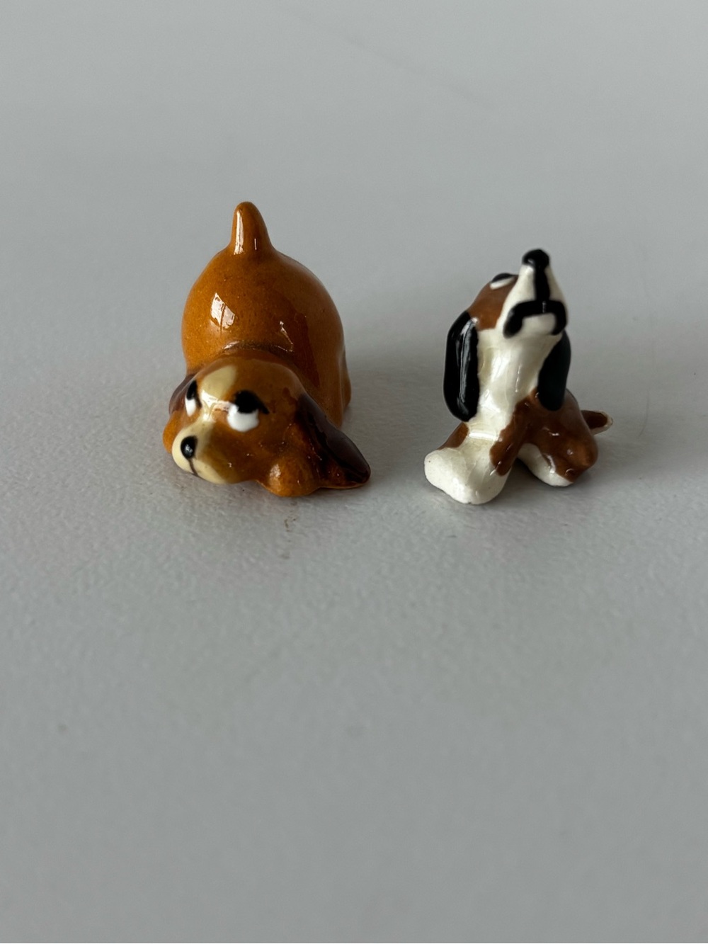 Vintage Miniature Hagen Renaker miniature figurines “Lady” and Hound Dog 1/2